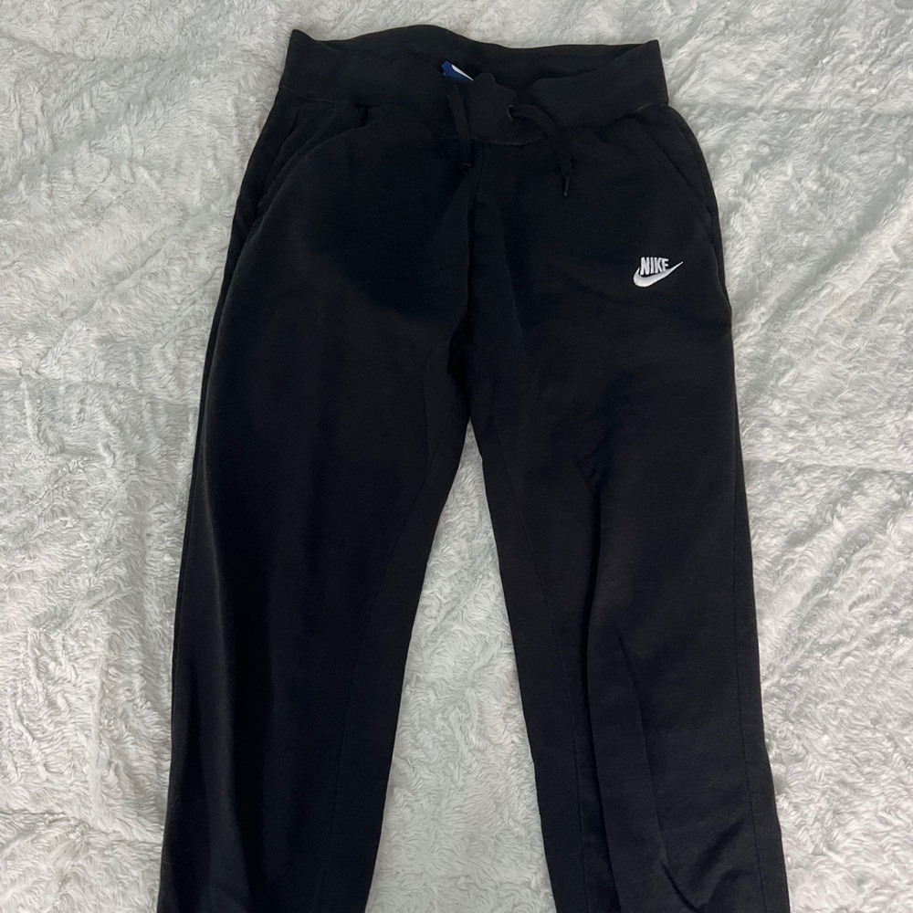 Nike Women’s Black Sweatpants